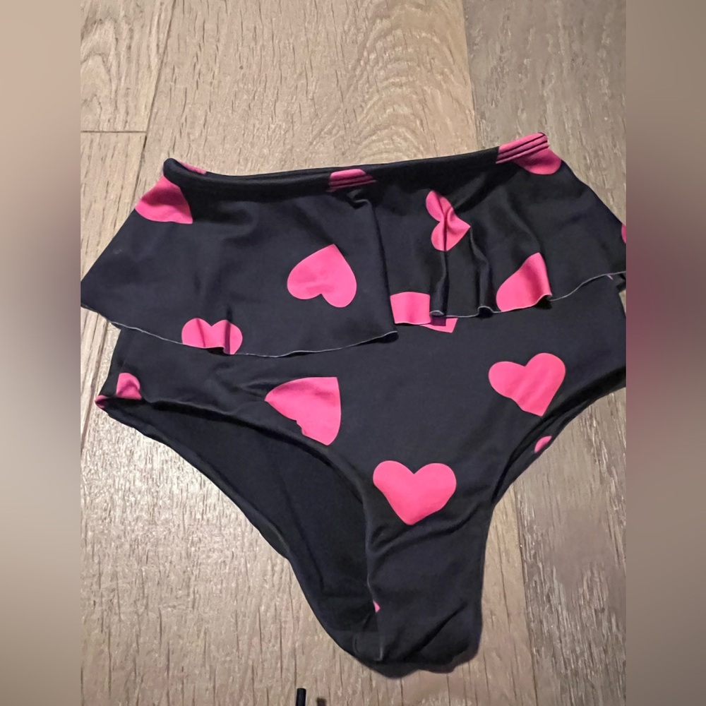 Beach Riot Black Two-Piece Girls Swimsuit with Pink Hearts - Picture 3 of 4
